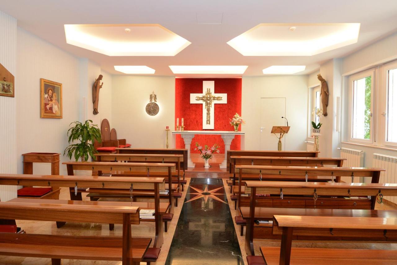 Casa Ospitalita San Giuseppe Panzió LʼAquila Kültér fotó